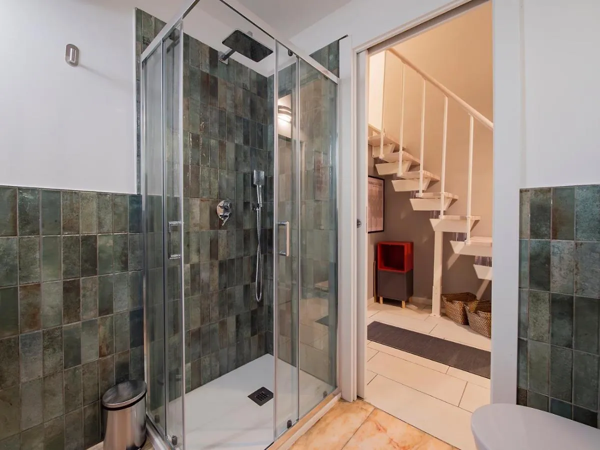 Ihost Apartment - Romilli 17A Milaan