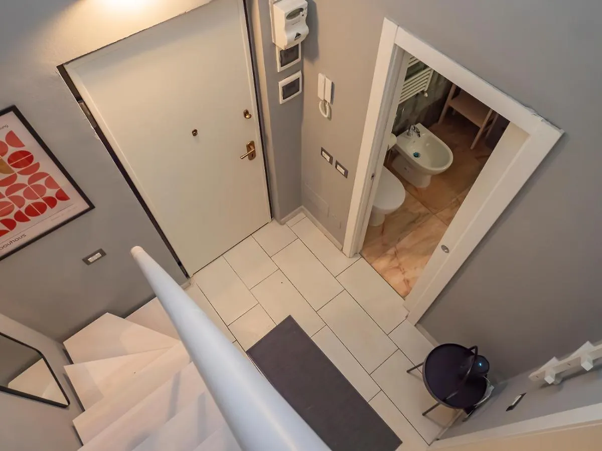 Ihost Apartment - Romilli 17A Milan